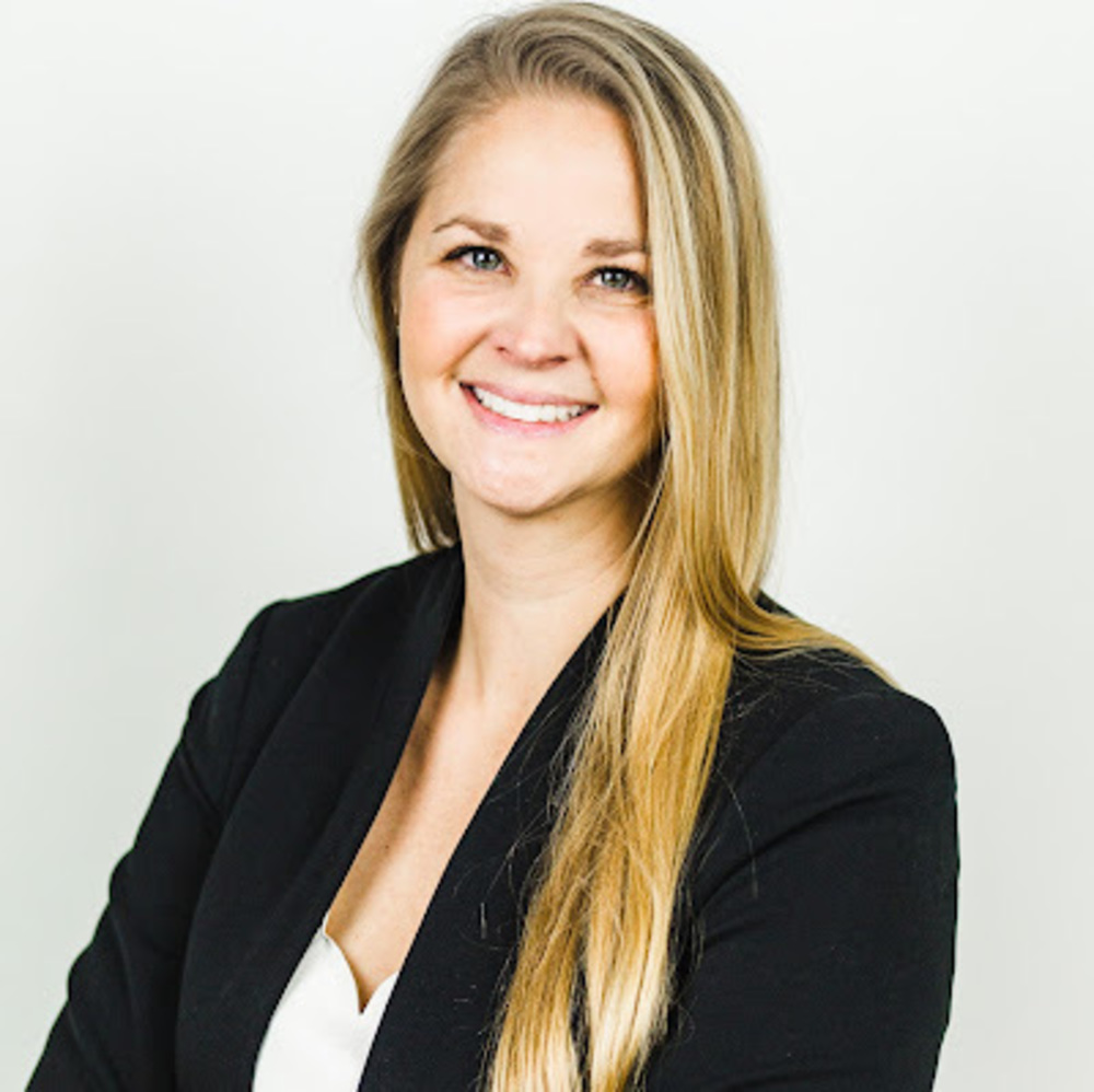 Meet your Posher, Sarah sims